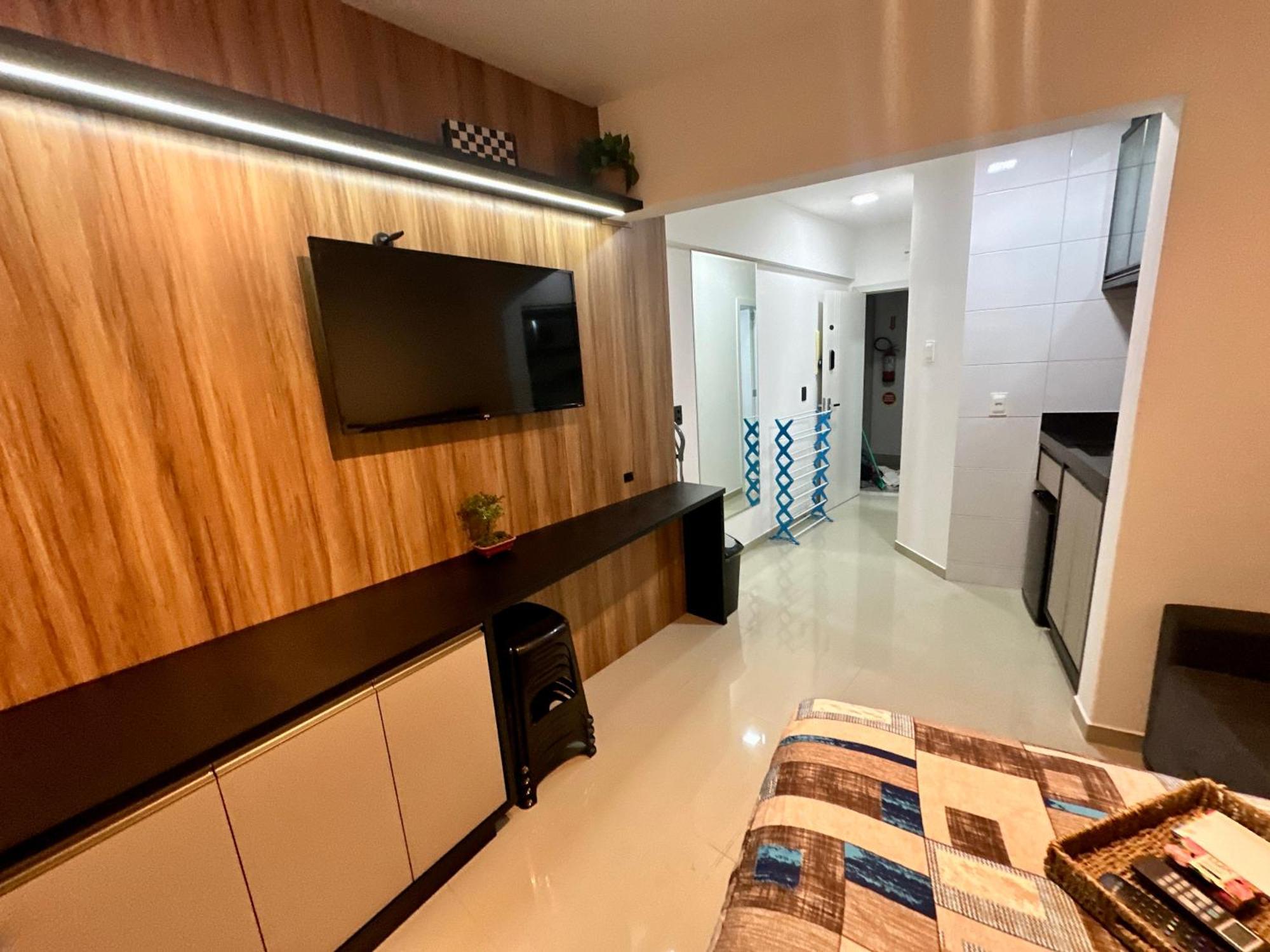 Roda Gigante, Garagem E Piscina Apartamento